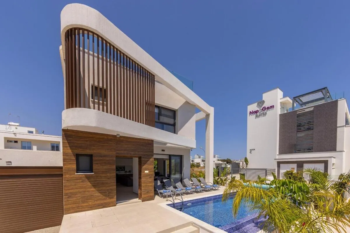 Villa Nissi 1 أيا نابا