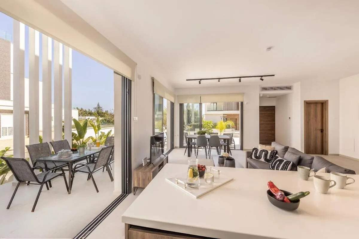 Villa Nissi 1 أيا نابا 0*,  قبرص